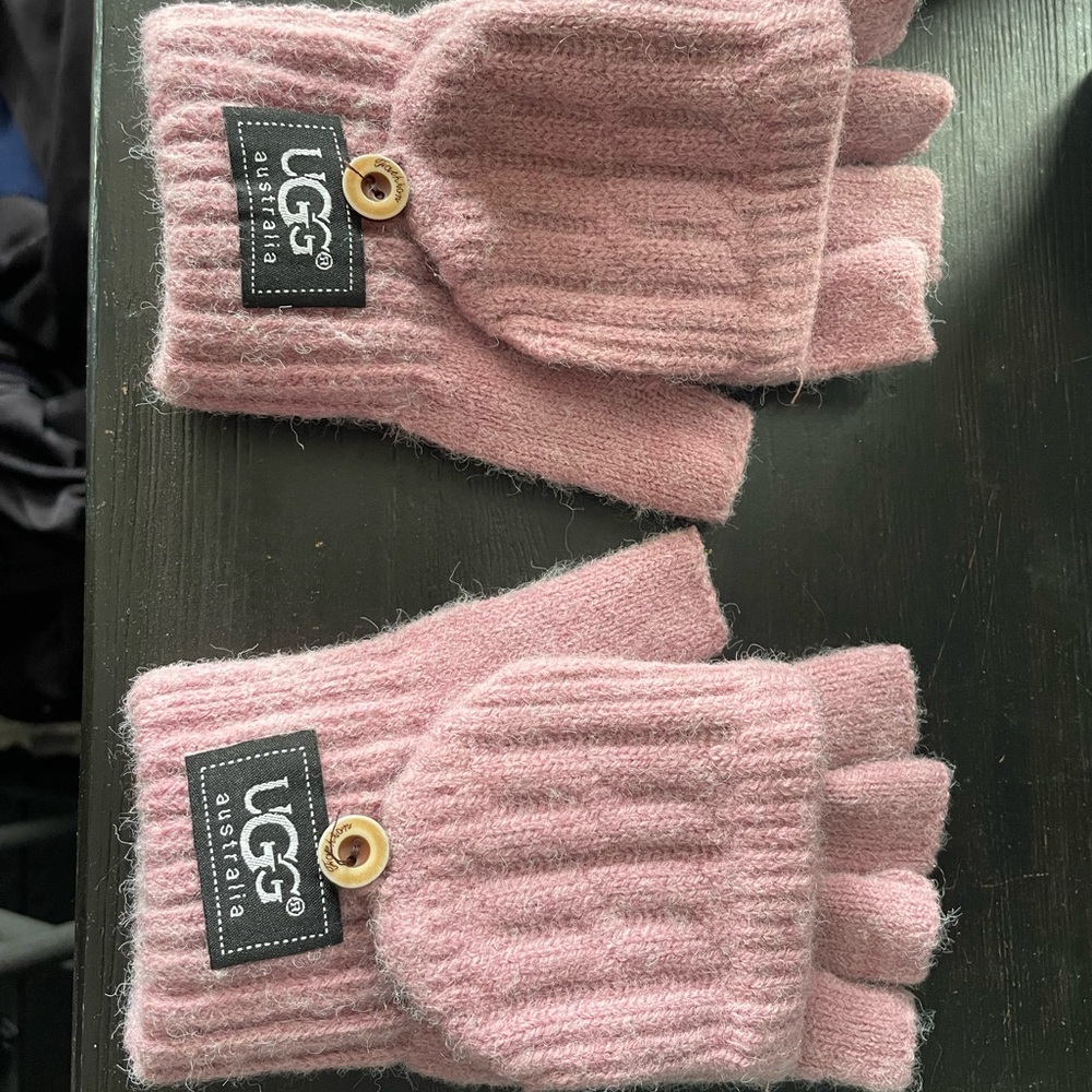 UGG  Pink Convertible Mittens with Button Flap
